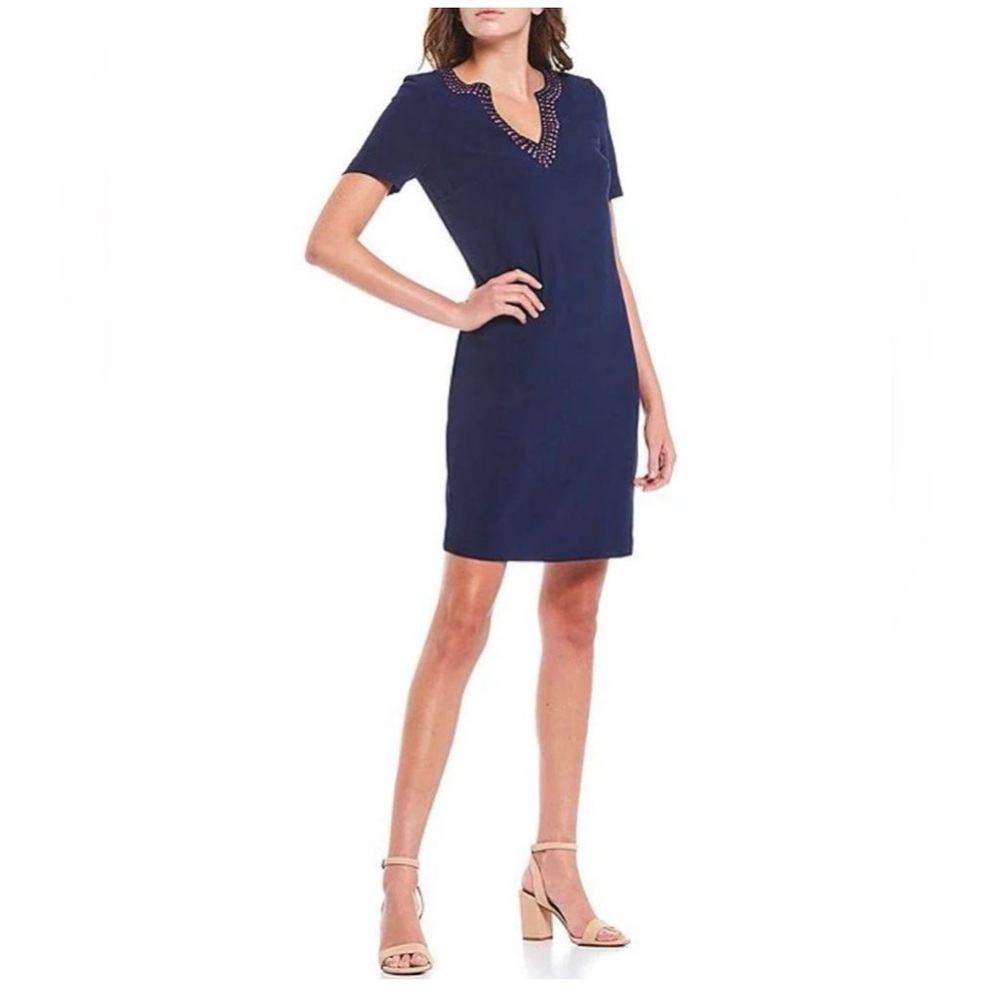 NWT Trina Turk Women's Blue Short Sleeve V-Neck Heat Set Sheath Dress Size 12
